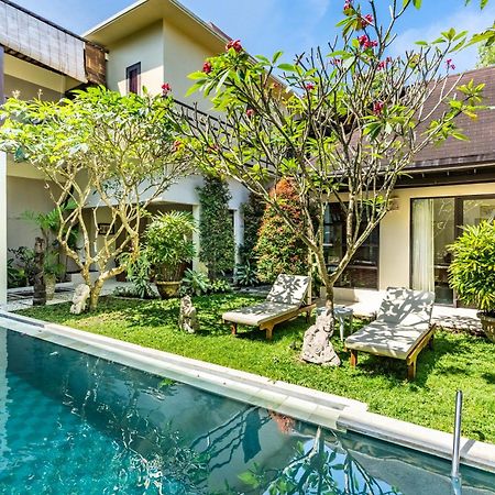 Anedda Merta Sari Villa Sanur Exterior foto